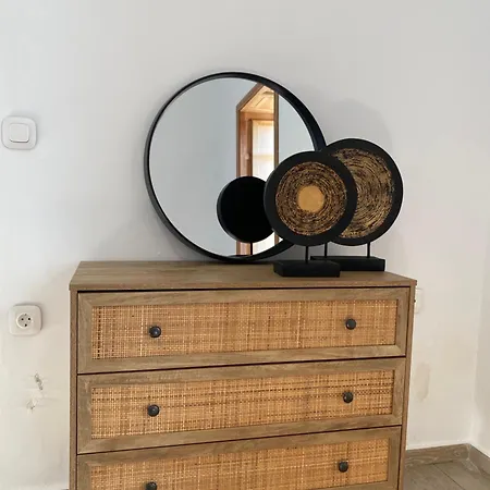 Olive Bay Retreat 兰皮